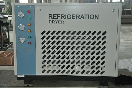 100立方工业冷冻式干燥机