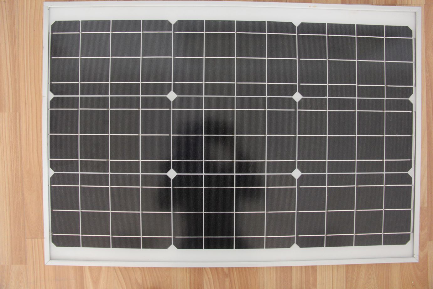 50W单晶太阳能电池板 LED太阳能路灯专用充电设备